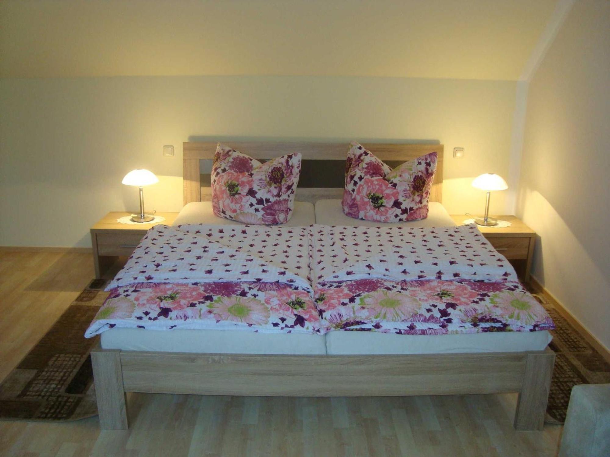 Ferienwohnung Zschornack Wittichenau エクステリア 写真