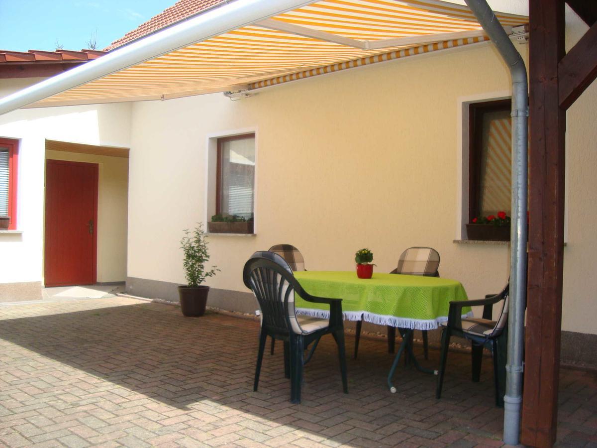 Ferienwohnung Zschornack Wittichenau エクステリア 写真